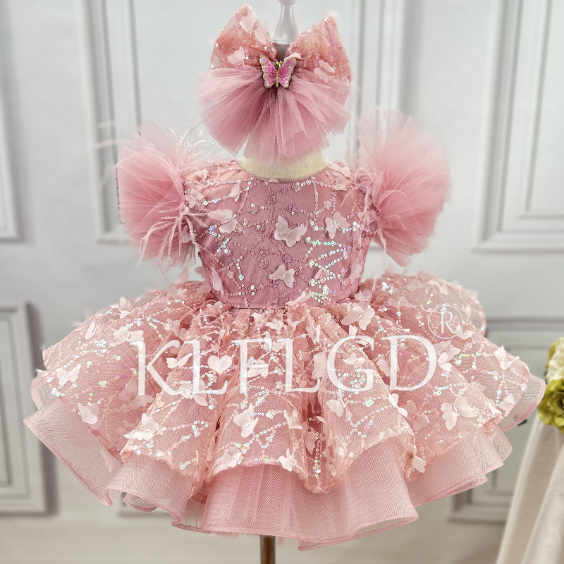Luxuriöses Blumenmädchenkleid  – Baby Clothing Dresser Bewertung und Preis